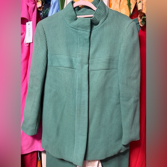 MaxMara Jackets & Blazers - Vintage 1960s Max Mara Pop Green women’s suit,